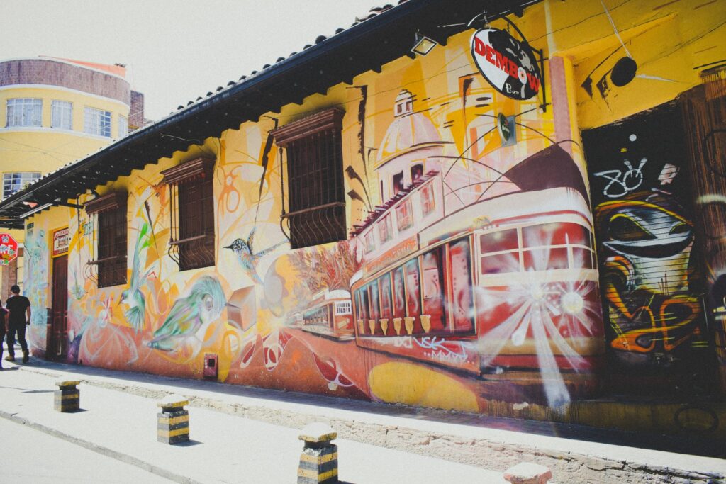 Grafitti-tour-Bogota-1024x683